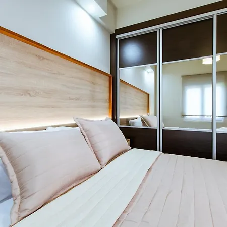 Dreamy View Apartment *